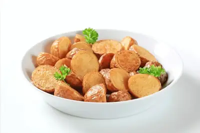 bake potatoes