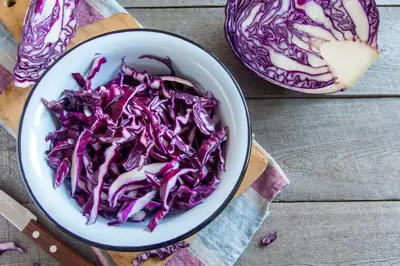 how to stir fry red cabbage