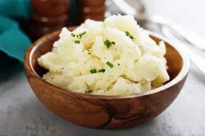 mashed potatoes herbs